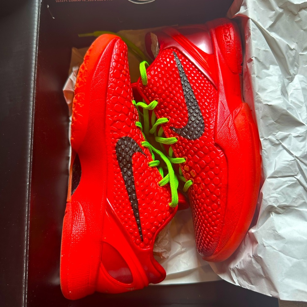 Nike KOBE VI PROTRO Sneakers “Reverse Grinch” EUC